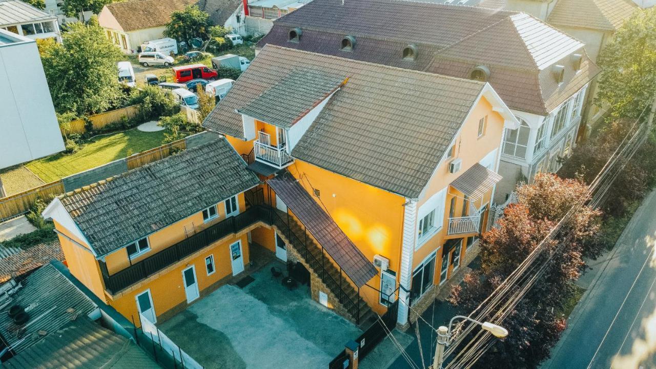 Apartmán Orange House Temešvár Exteriér fotografie