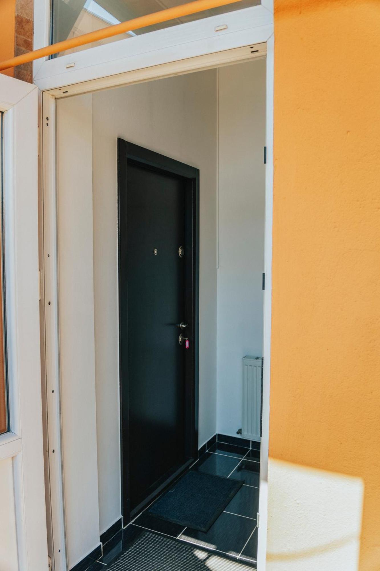 Apartmán Orange House Temešvár Exteriér fotografie