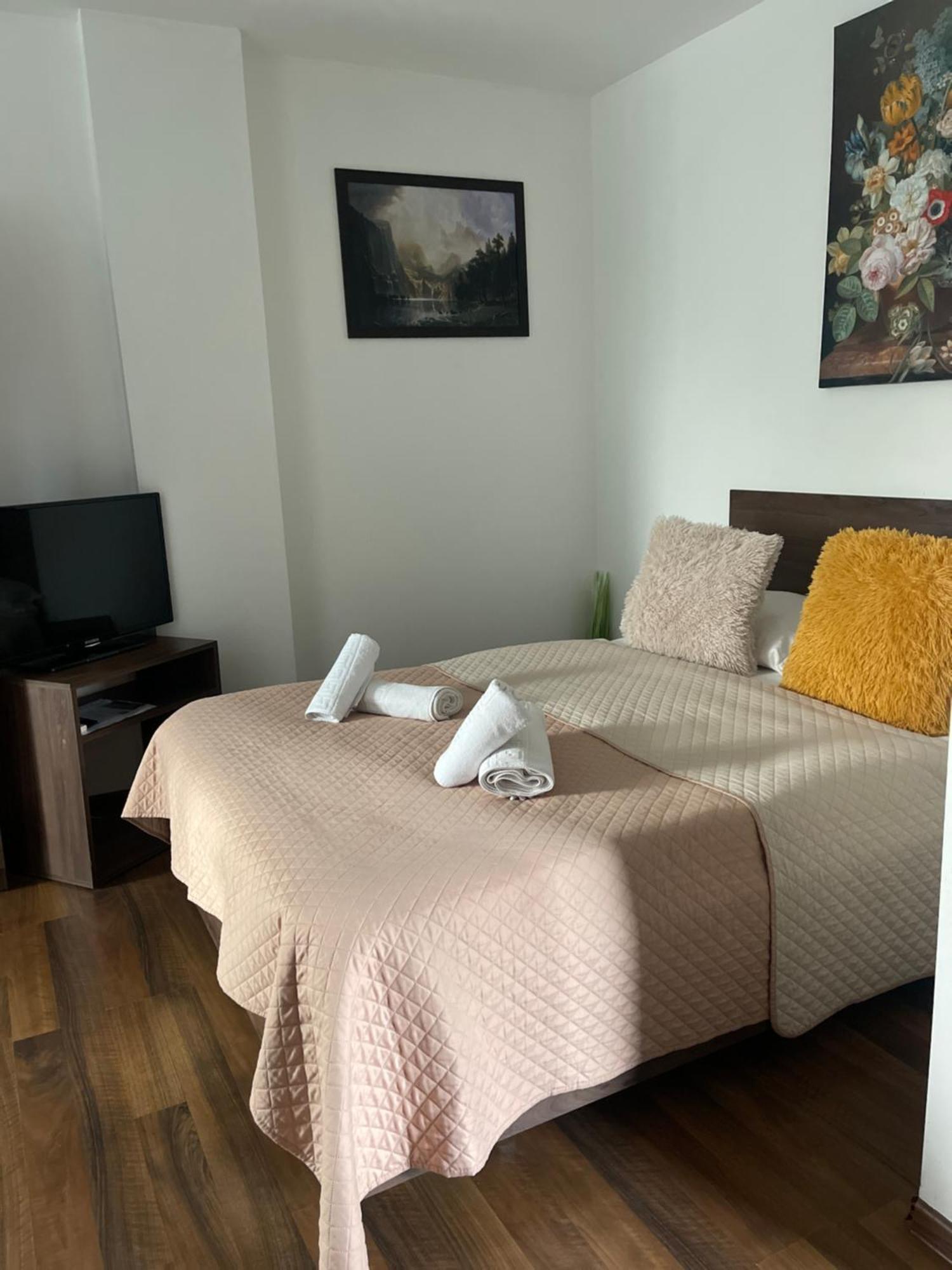 Apartmán Orange House Temešvár Exteriér fotografie